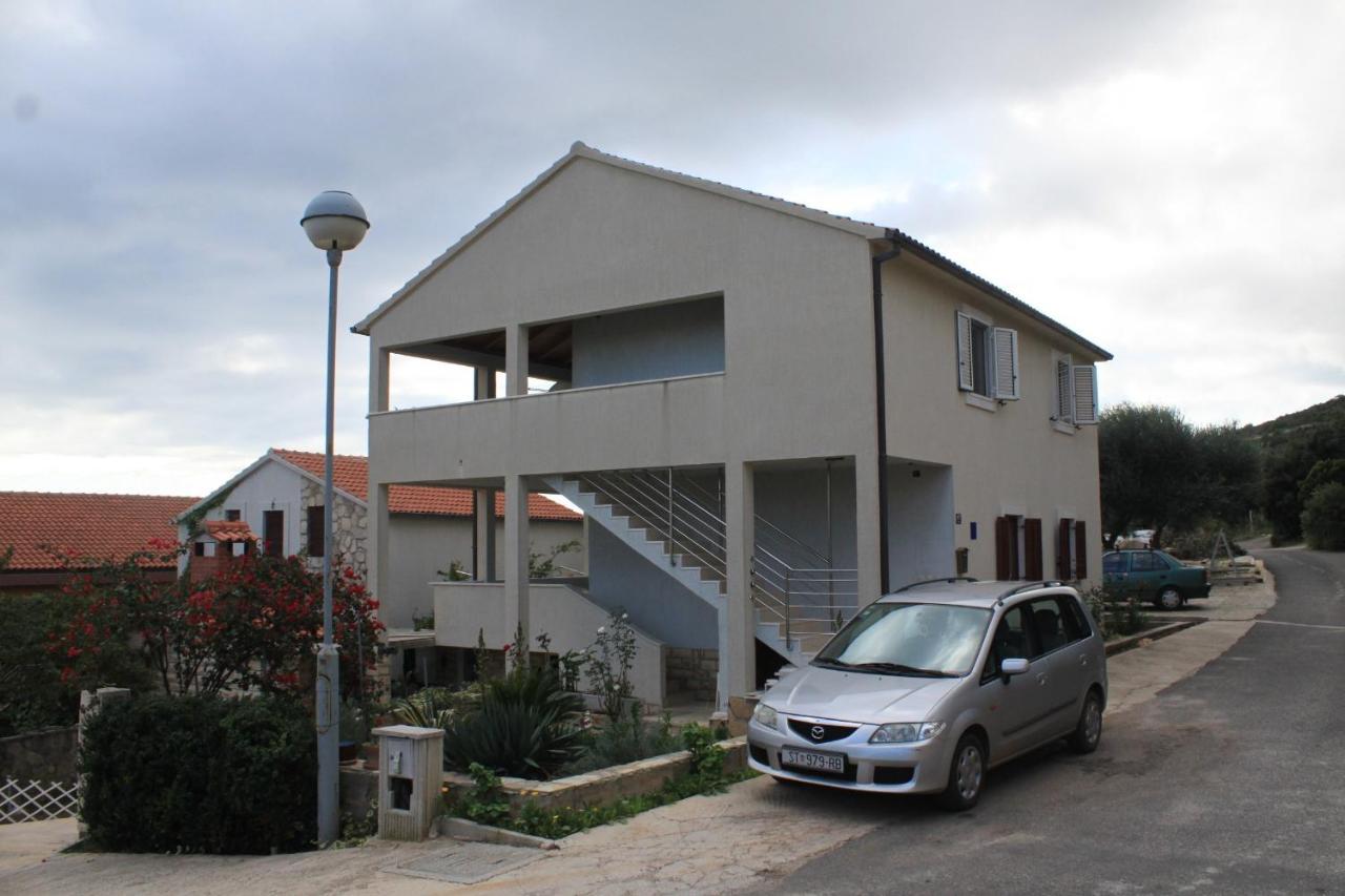 Apartments By The Sea Milna, Vis - 8896 Exteriör bild