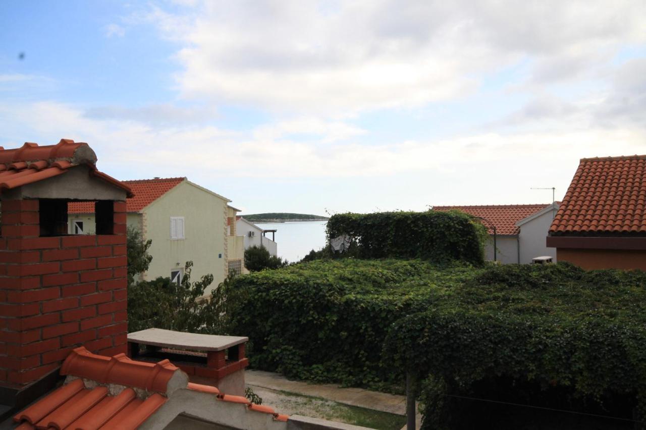 Apartments By The Sea Milna, Vis - 8896 Exteriör bild